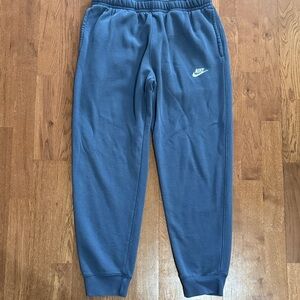 Nike sweatpant Joggers inBlue size medium
